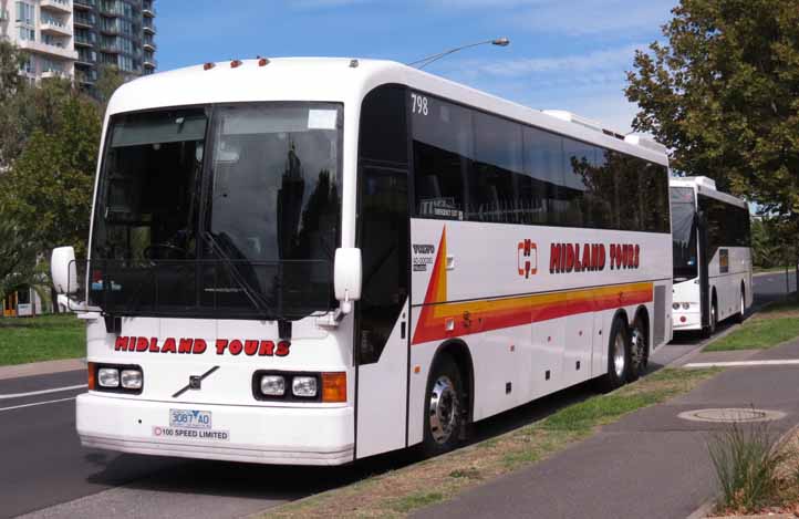 Midland Tours Volvo B12R Volgren C221TX 798